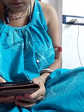 Snapshot of miss-Riy chatting on 06.20.26 miss-Riy online show from 06.20.26