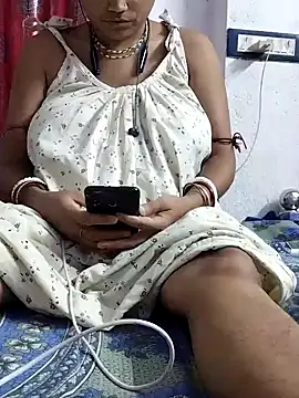 Snapshot of miss-Riy chatting on 07.20.26 miss-Riy online show from 07.20.26