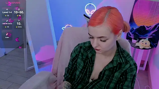 Fire Bestie online show from 03.07.25