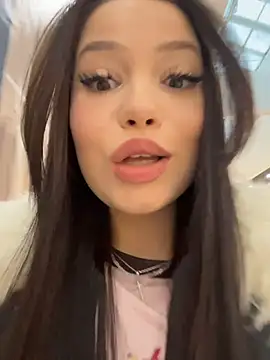 Chloe  Moon online show from 02.04.26