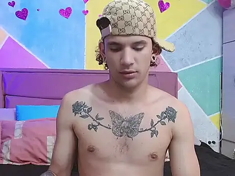 tylor boy online show from 09.17.25