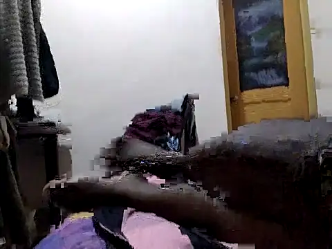 Snapshot of nikini1621 chatting on 10.15.25 nikini1621 online show from 10.15.25