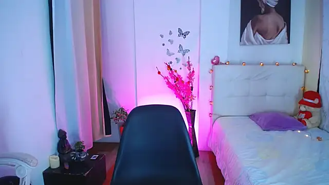 Snapshot of vane_19 chatting on 02.20.25 vane 19 online show from 02.20.25