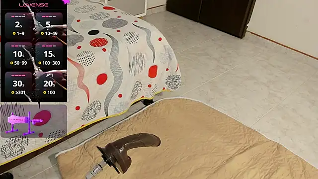 naireth curves online show from 11.21.25