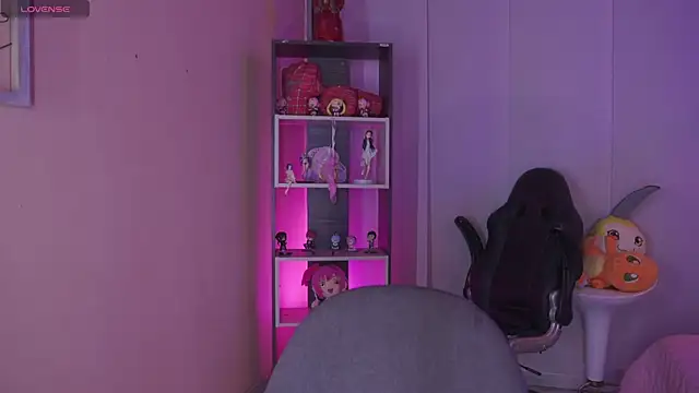 Snapshot of mara_jackson_ chatting on 03.12.25 mara jackson online show from 03.12.25