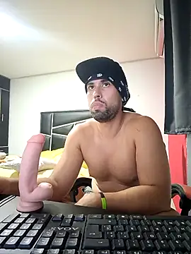 Raziel X online show from 03.10.26
