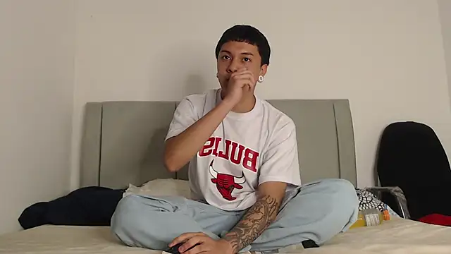 alex-lover online show from 02.12.26