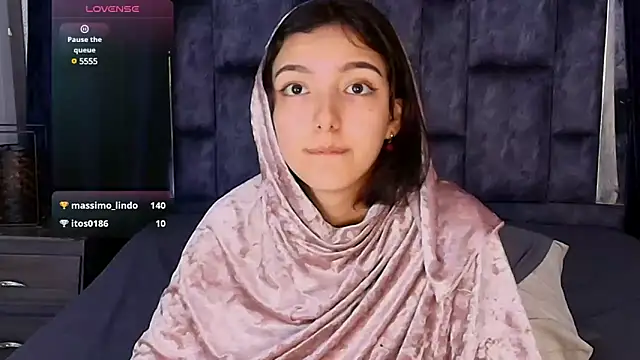 Snapshot of Marcelaa_fox chatting on 01.29.25 Marcelaa fox online show from 01.29.25