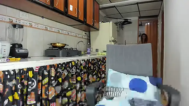 RachelJones  online show from 12.18.24