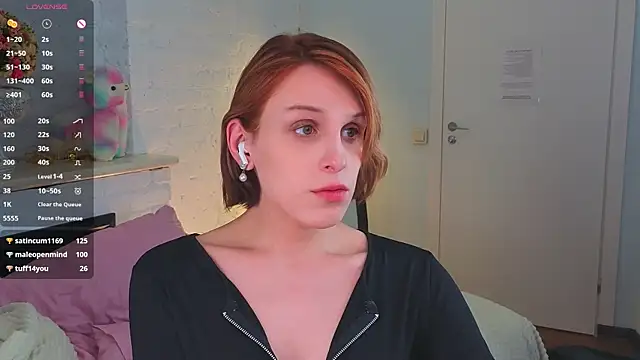  yourFoxy  online show from 01.16.25