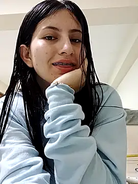 Salomecam30 online show from 02.14.25