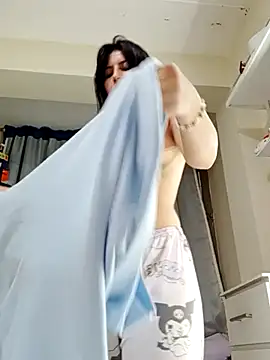 Salomecam30 online show from 02.14.25