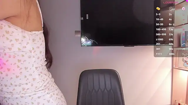 1 love 8 online show from 10.14.25