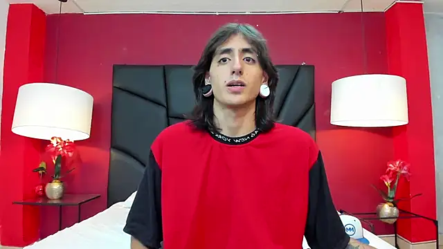 Snapshot of Matthew_Dixonn chatting on 12.03.24 Matthew Dixonn online show from 12.03.24