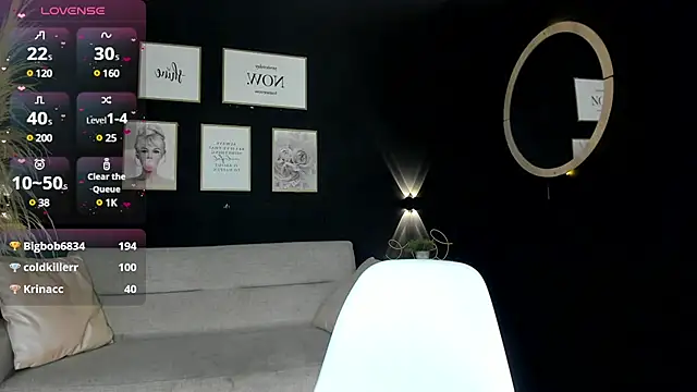 Snapshot of Hanna_fost chatting on 12.09.24 Hanna fost online show from 12.09.24