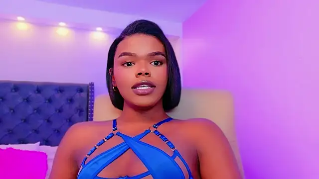 CamiEstrada online show from 09.12.25