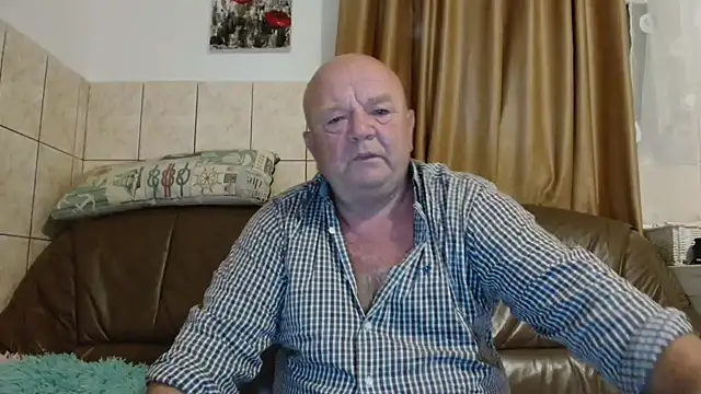 fullballs6 online show from 09.19.25