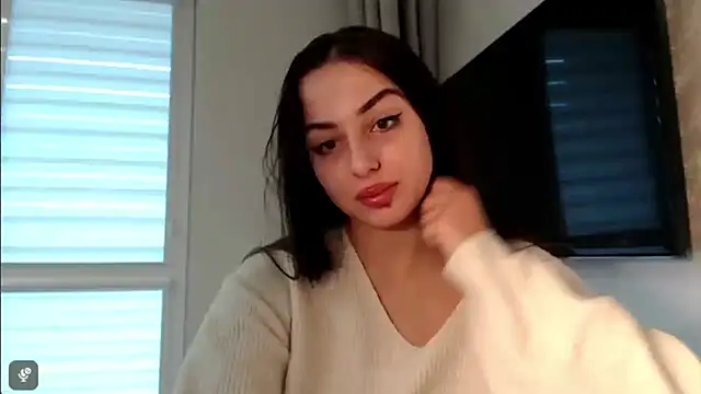 courtneyPerfect online show from 11.12.25