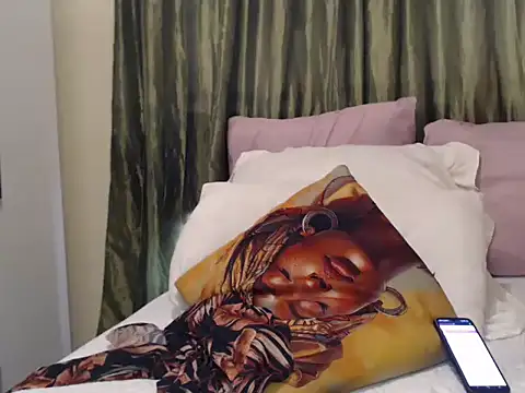 Foxybrownxx1 online show from 09.25.25