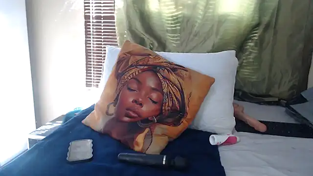 Foxybrownxx1 online show from 04.07.26