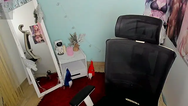 Snapshot of Rudy_02 chatting on 01.05.25 Rudy 02 online show from 01.05.25