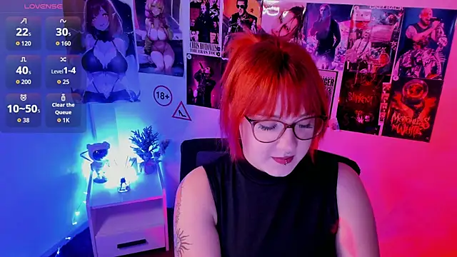 Snapshot of Rudy_02 chatting on 10.07.25 Rudy 02 online show from 10.07.25