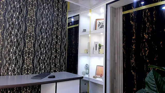 MirandaRossi online show from 10.01.25