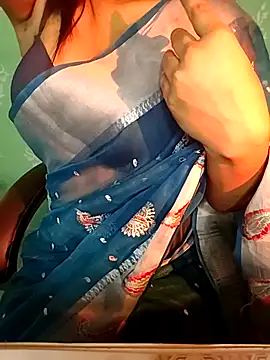 QueenOfHeart 07 online show from 12.13.25