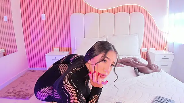 SofiiSweet  online show from 11.19.25