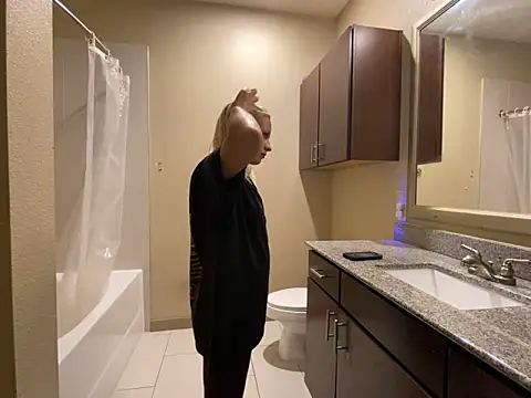 girlfriendmissy online show from 12.27.24