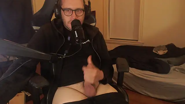 chicostick413 online show from 09.23.25