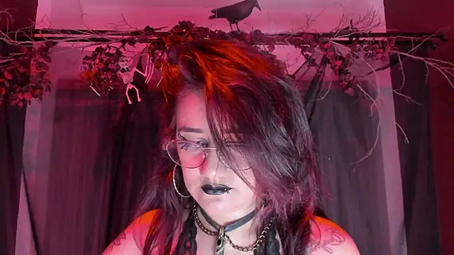 KylieMaxwell online show from 10.22.25