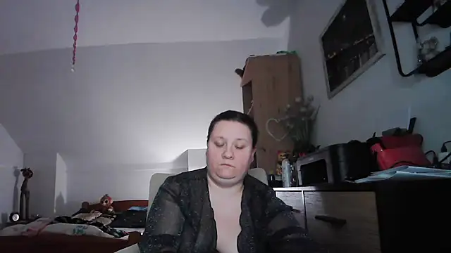 Snapshot of ReifeVenna chatting on 02.24.26 ReifeVenna online show from 02.24.26