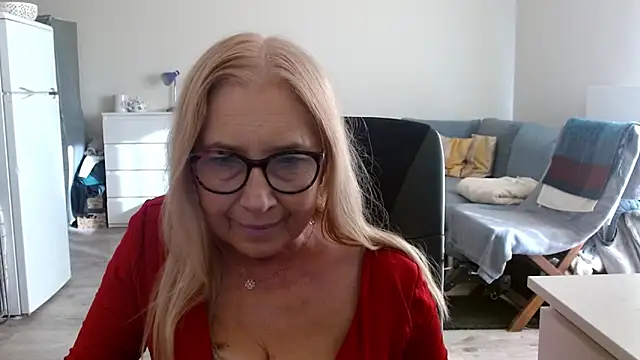 sofia xkiss online show from 03.07.25