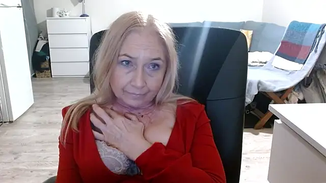 sofia xkiss online show from 03.07.25