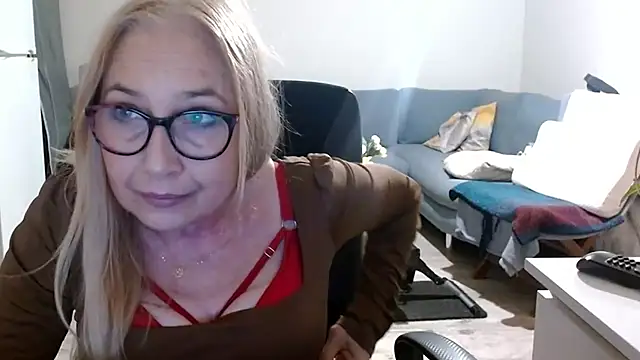 sofia xkiss online show from 03.20.25