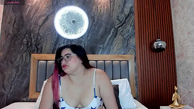 BellaPeers  online show from 10.03.25