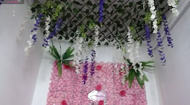 Snapshot of BLONDE_SEXYHOT chatting on 02.05.25 BLONDE SEXYHOT online show from 02.05.25