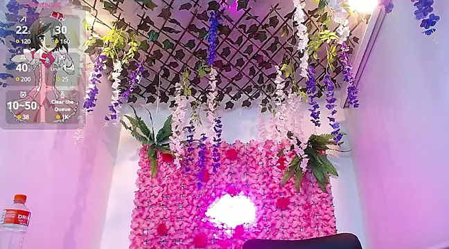 Snapshot of BLONDE_SEXYHOT chatting on 03.02.25 BLONDE SEXYHOT online show from 03.02.25