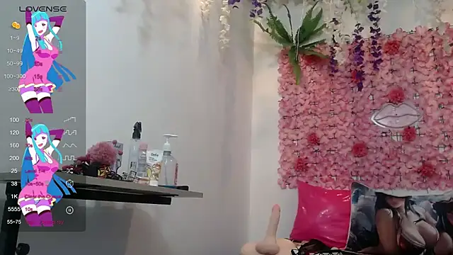 Snapshot of BLONDE_SEXYHOT chatting on 03.13.25 BLONDE SEXYHOT online show from 03.13.25