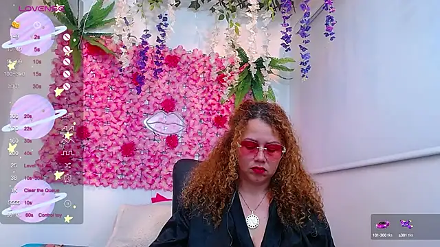 Snapshot of BLONDE_SEXYHOT chatting on 03.22.25 BLONDE SEXYHOT online show from 03.22.25