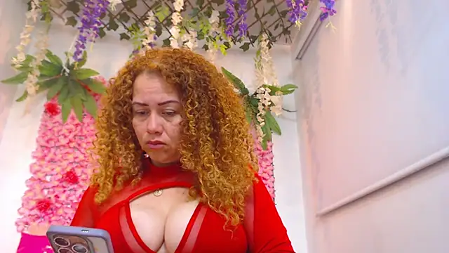 BLONDE SEXYHOT online show from 05.28.26