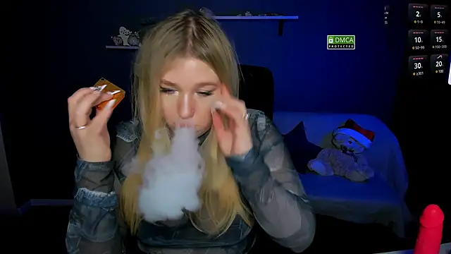 juli kisss online show from 02.06.25