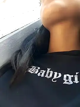 Little Pau Dirty online show from 12.19.24