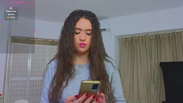 Snapshot of SweetScribe chatting on 11.14.25 SweetScribe online show from 11.14.25