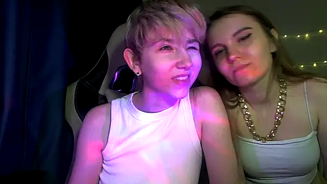 Snapshot of velvetvalkyries chatting on 03.15.25 velvetvalkyries online show from 03.15.25