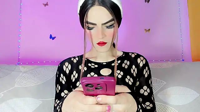 TatiGil online show from 05.15.26