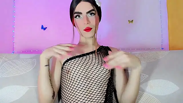 TatiGil online show from 05.17.26