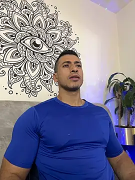 aaroncolombia online show from 11.08.25