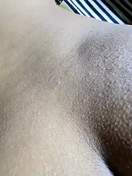 Snapshot of hotbaby_5 chatting on 01.28.25 hotbaby 5 online show from 01.28.25